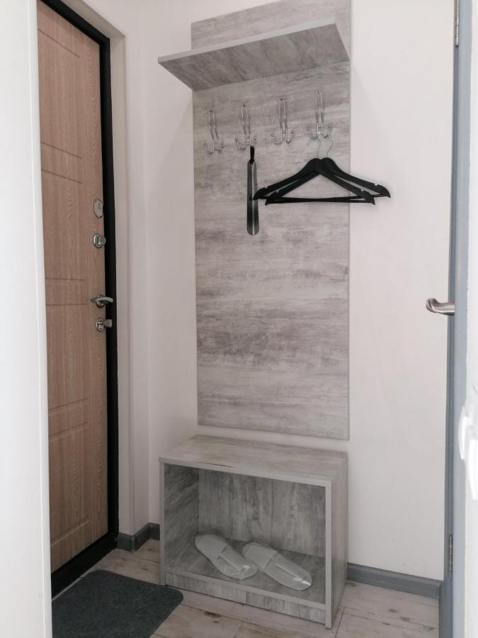 посуточно мини-студия метро дорогожичи Apartment *