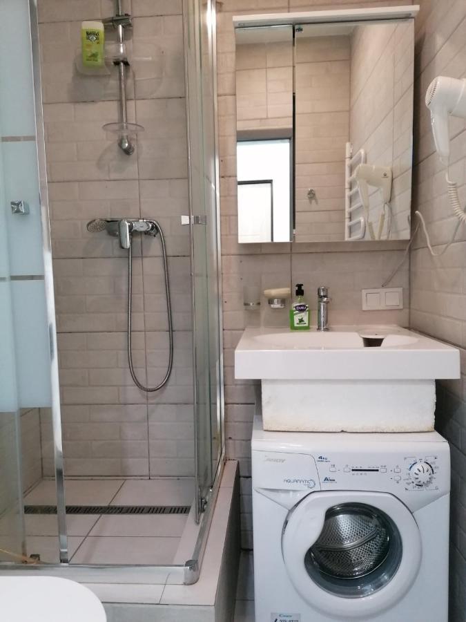 Apartment посуточно мини-студия метро дорогожичи